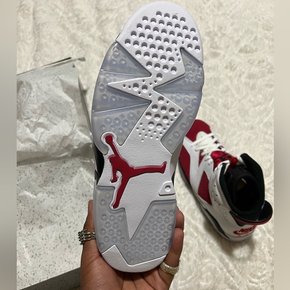Carmine 7’s